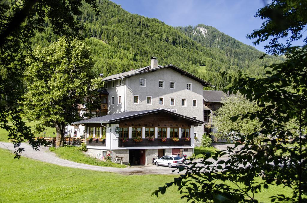 Landgasthof Kreithof Hotel Tristach Luaran gambar